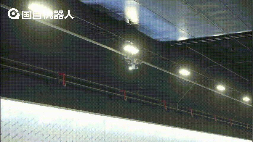 机器人.gif